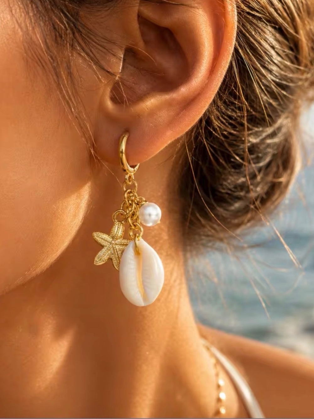 Anthropologie Gold Tone Shell & Starfish Dangle Earrings with Pearl Accent NWOT